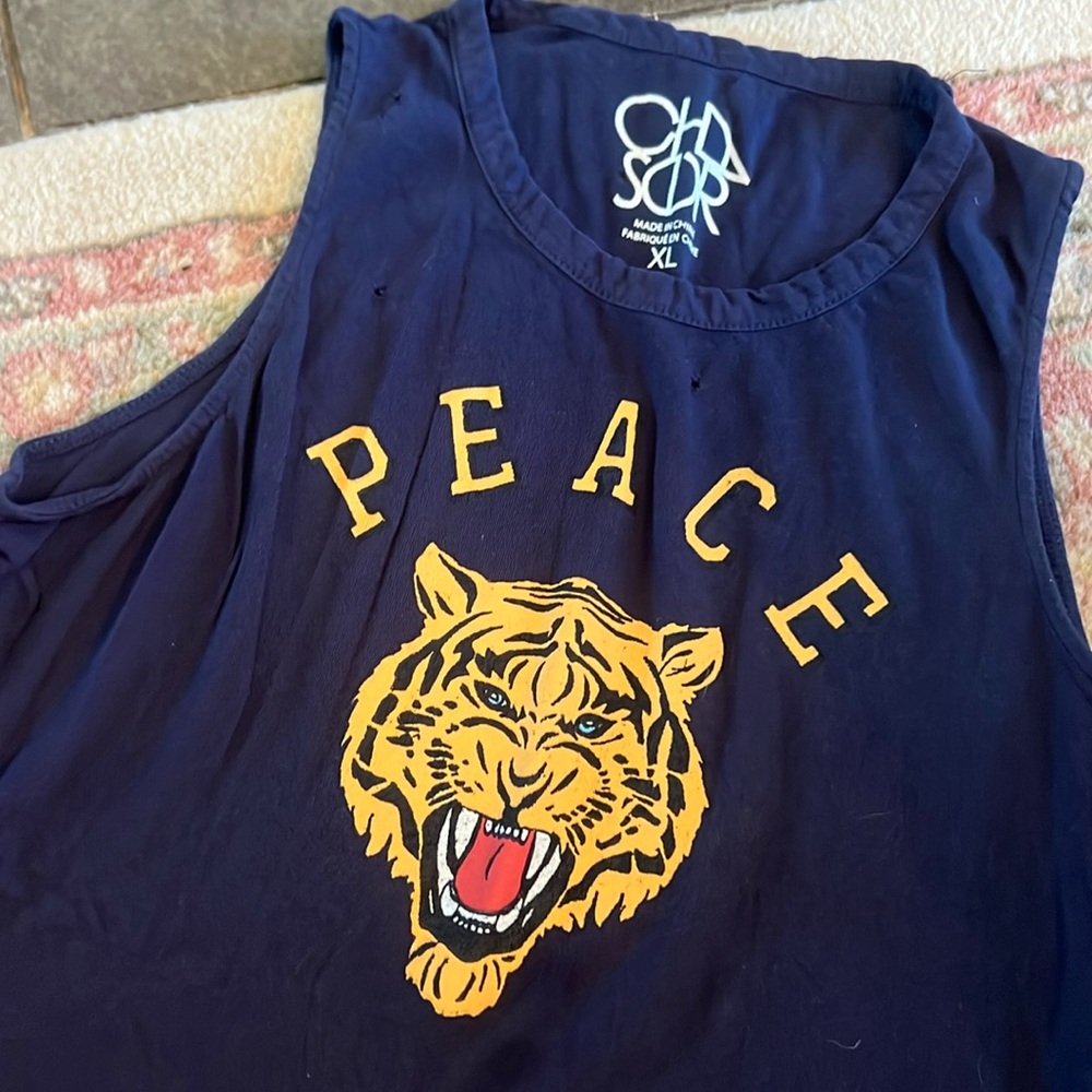 Chaser tank top size extra large ~ PEACE ~ tiger!